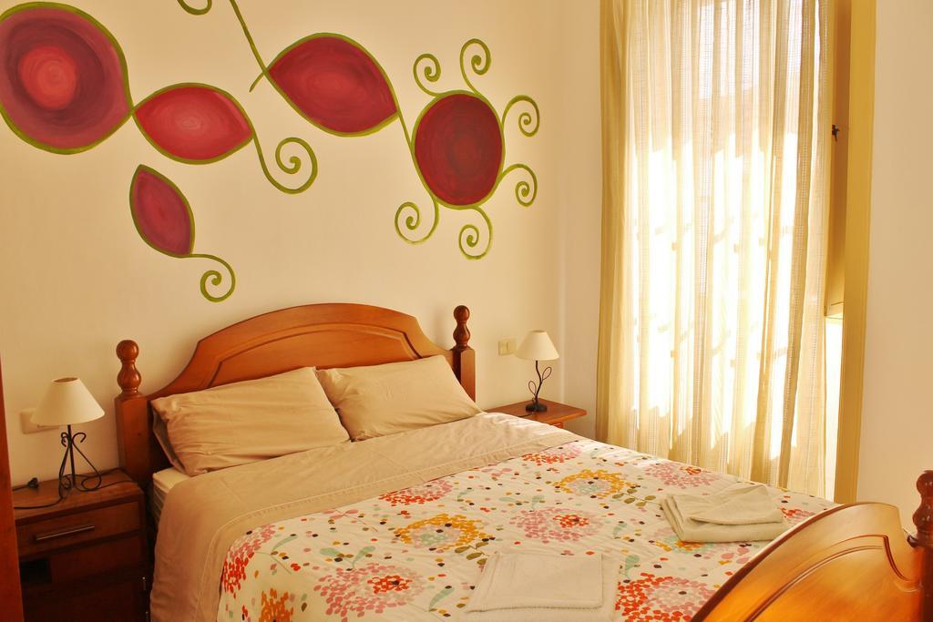 Casa La Ranita Bed & Breakfast Los Silos Room photo